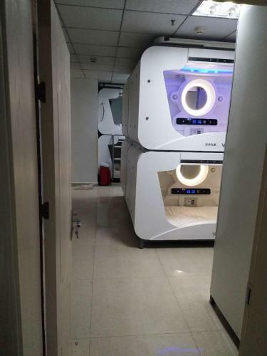 Nanchang Xinchao Capsule Hotel