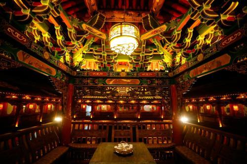 Pingyao Yihe Palace Hotel