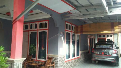 Albergue Penginapan Cantika