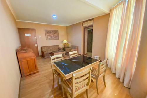 Riyadi Palace Hotel Surakarta Redpartner