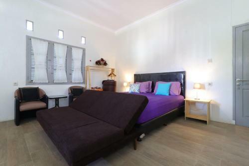 Lembur Incu Syariah Villa & Resto