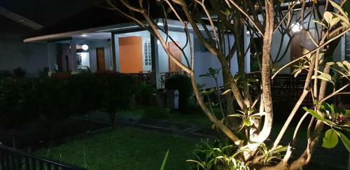 Mandalawangi Hotel