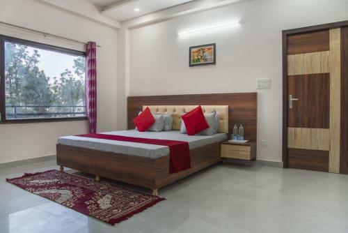 9bhk Uniqe Apartment Daffy Alone