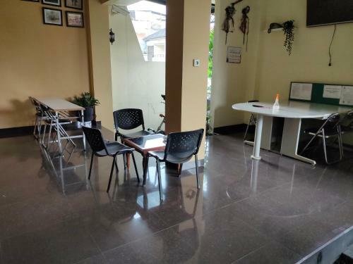 Hotel Oyo 90170 Griya Palem