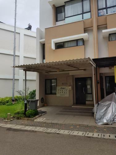 Hostal Aloha Guest House 2 - Female Only