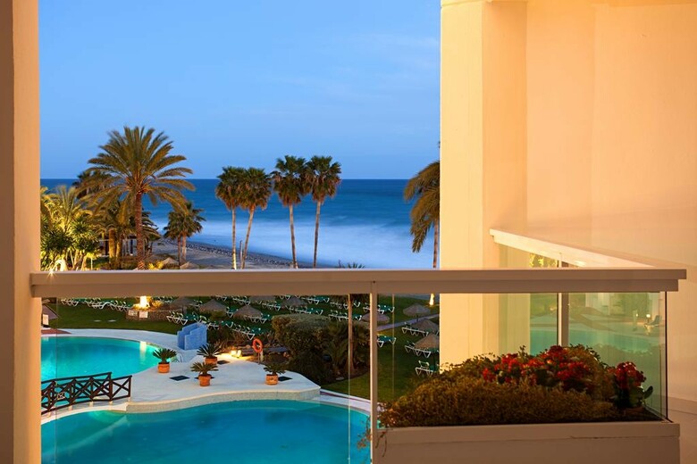 Aparthotel Ona Marinas De Nerja Spa Resort