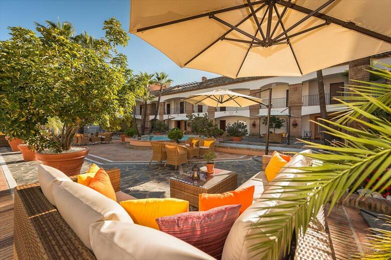 Hotel La Cala Resort