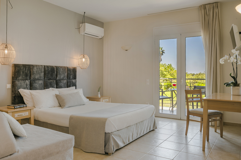 Hotel Astra Village