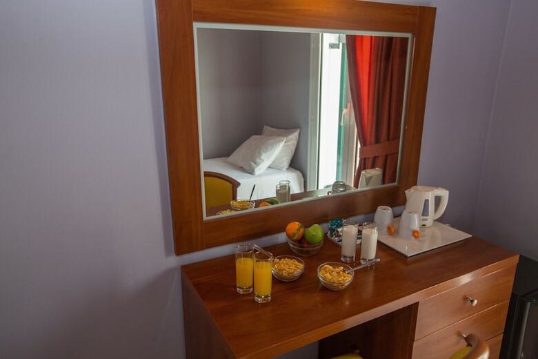 Hotel Mirabel