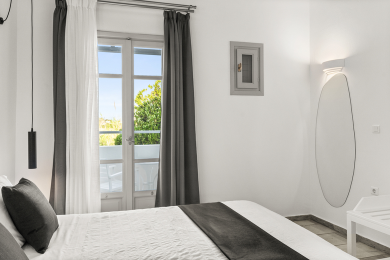Hotel Chroma