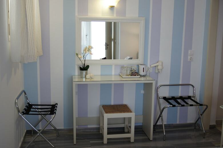 Hotel Cyclades