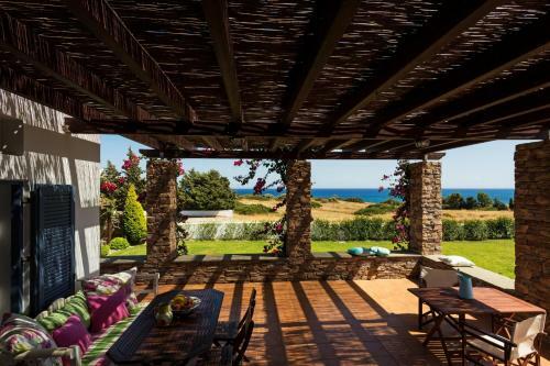 Aeolos Villa