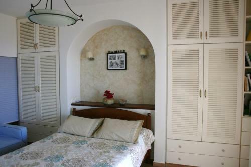 Aeolos Villa