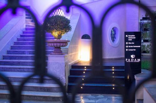 Padam Boutique Hotel