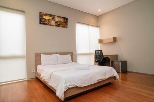 Hostal Three J Residence