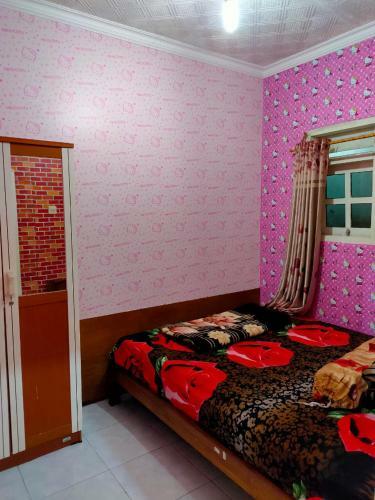 Villa Rendra Batu Permai