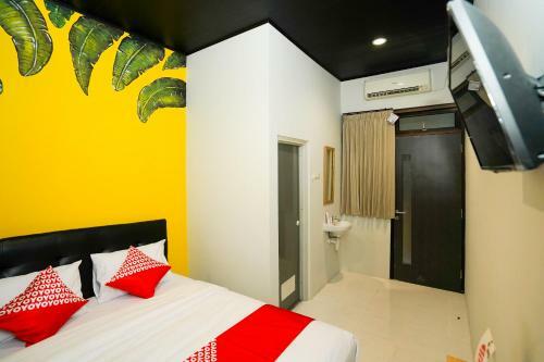 Hotel Oyo 1293 Claudya Residence