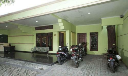 Hostal Soerabaja Place Guest House