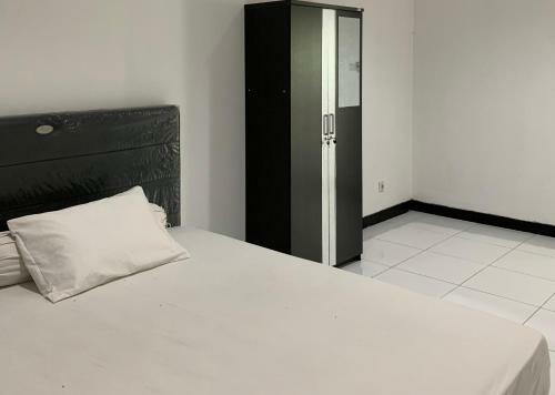 Hotel Oyo Life 3082 Kost Putri Wonorejo