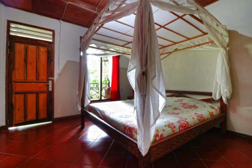 Hostal Bagus Bay Homestay