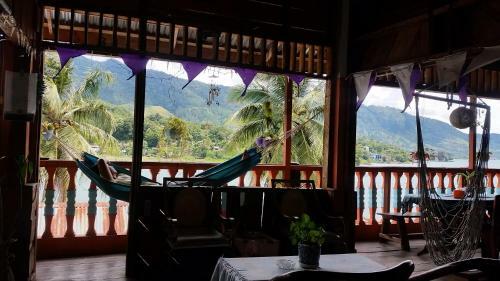 Hostal Sibayak Guesthouse