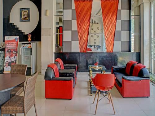 Oyo 90386 Hotel Mangga Dua Makassar