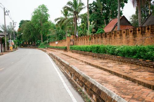Hotel Auangkham Resort