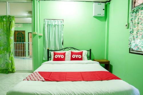 Hotel Oyo 402 Raknatee Resort