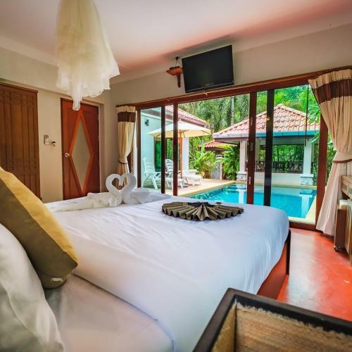 Hotel Khanom Sea Beach Resort