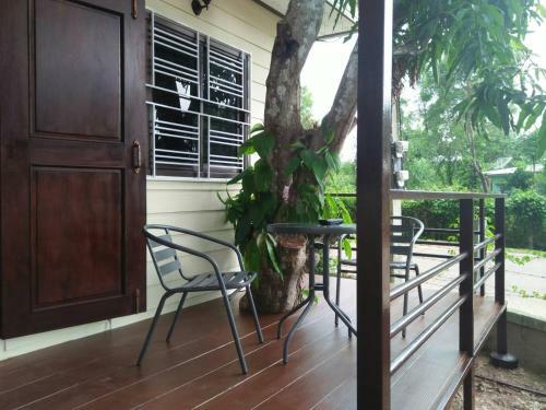 Hostal Wasuthan Garden House