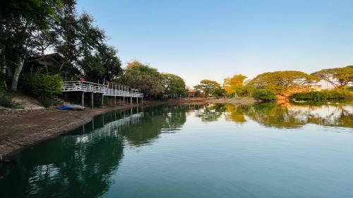 Hotel Moon River Resort Phimai