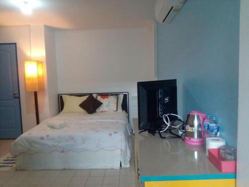 Hostal U-sa-by House