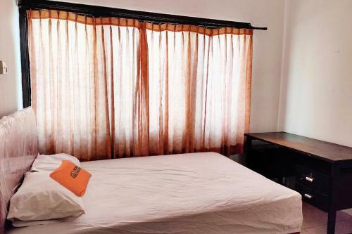 Hotel Koolkost @ Wiyung (Minimum Stay 30 Nights)