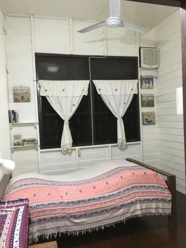 Banban Nannan Library And Guesthome