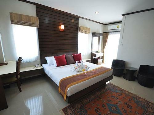 Bander Hotel
