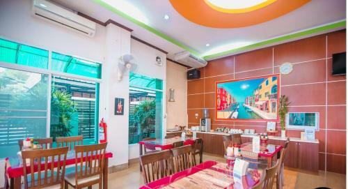 Bander Hotel
