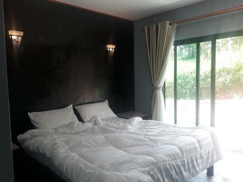 Agroturismo ??? ??????? ????? ????? ?????????? By The Dam Cafe And Farmstay