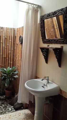 Garden Corner Resort & Hotel