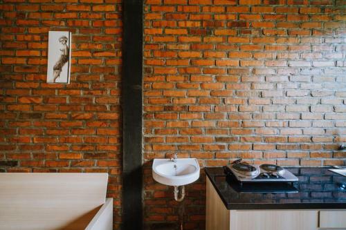 Hostal Asri Village By Bukit Vista
