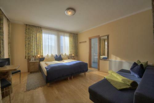 Hostal Hotel Garni Buchenhof