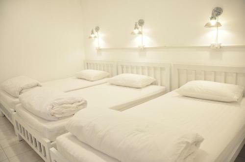 Zleepinezz Hostel