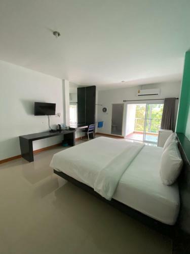 Tanatnan Hotel