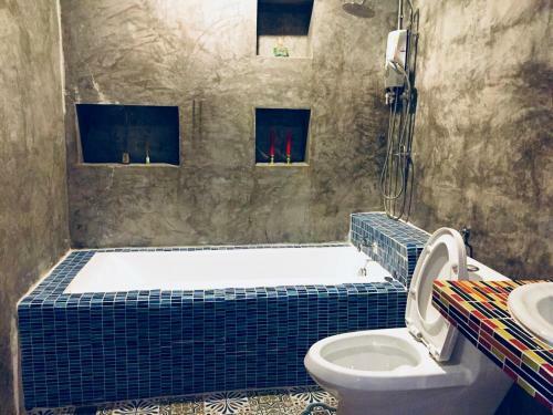 Hotel The Sun Resort Ratchaburi