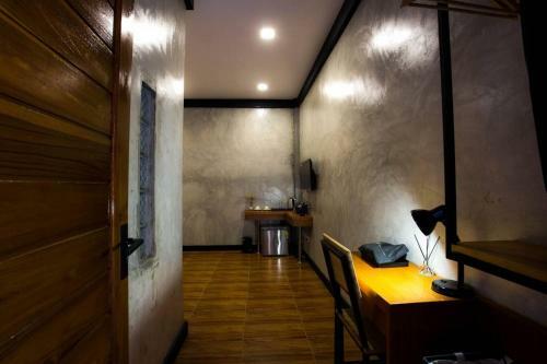 Hotel The Sun Resort Ratchaburi