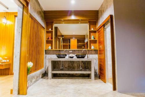 Hotel The Sun Resort Ratchaburi