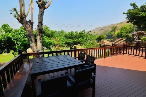 Hotel Suan Sai Yok Resort