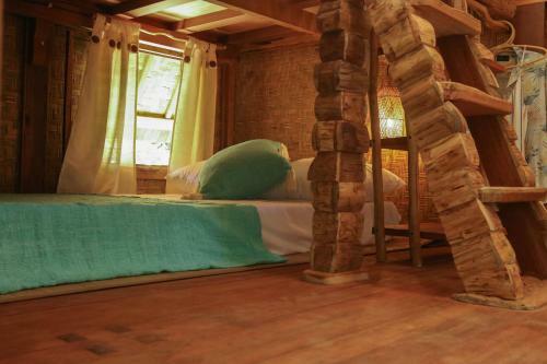 Lodge Roots Tree House