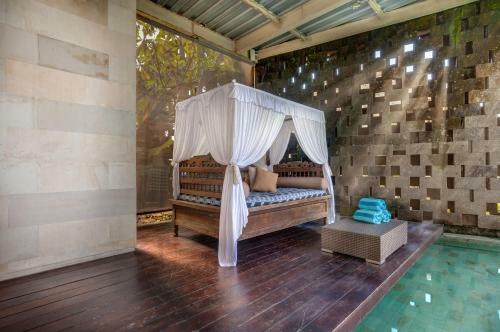 Tigadis 5 Bedrooms Villa View
