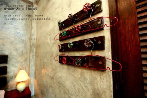 Hotel Love Bridge House ????????????