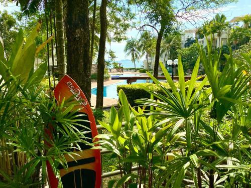 Front Samet Beach House With Swimming Pool